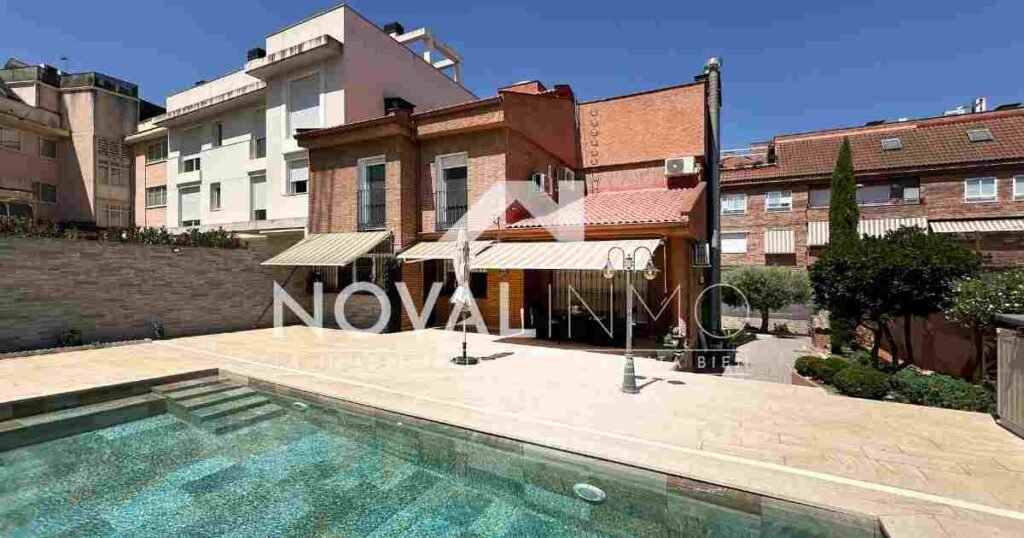 Chalet pareado conde orgaz
